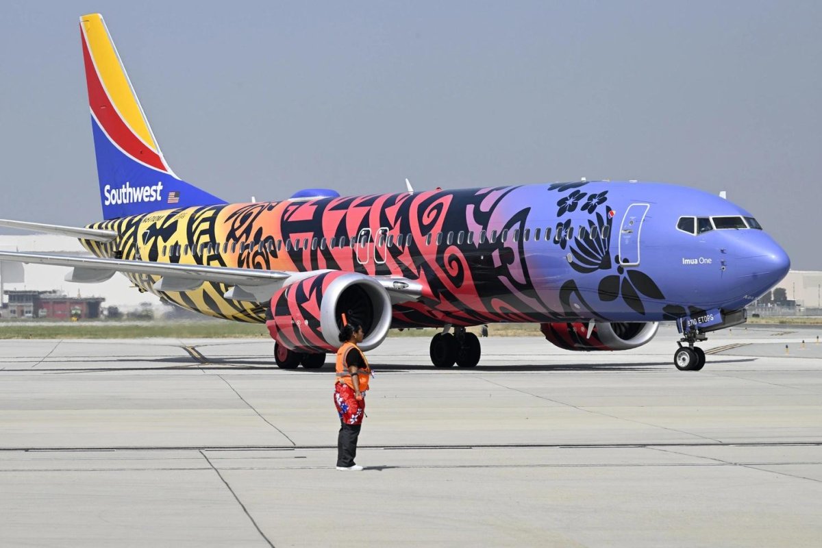 Раскраска самолётов авиакомпаний мира