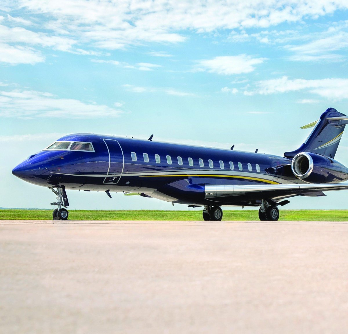 Синий самолет