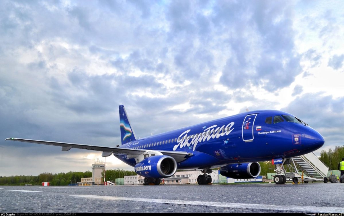 Авиакомпания Якутия SSJ 100