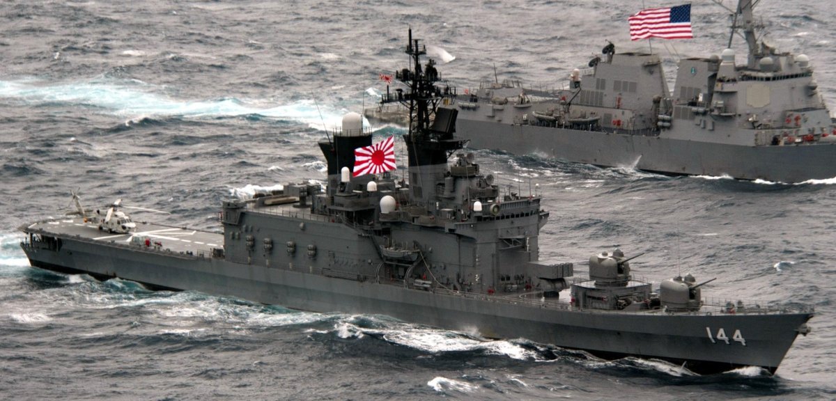 Эсминец Сиранэ