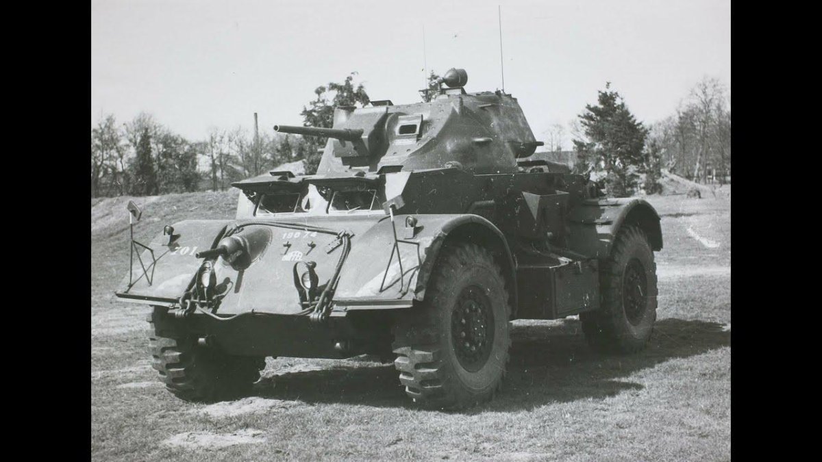 Staghound t17e1