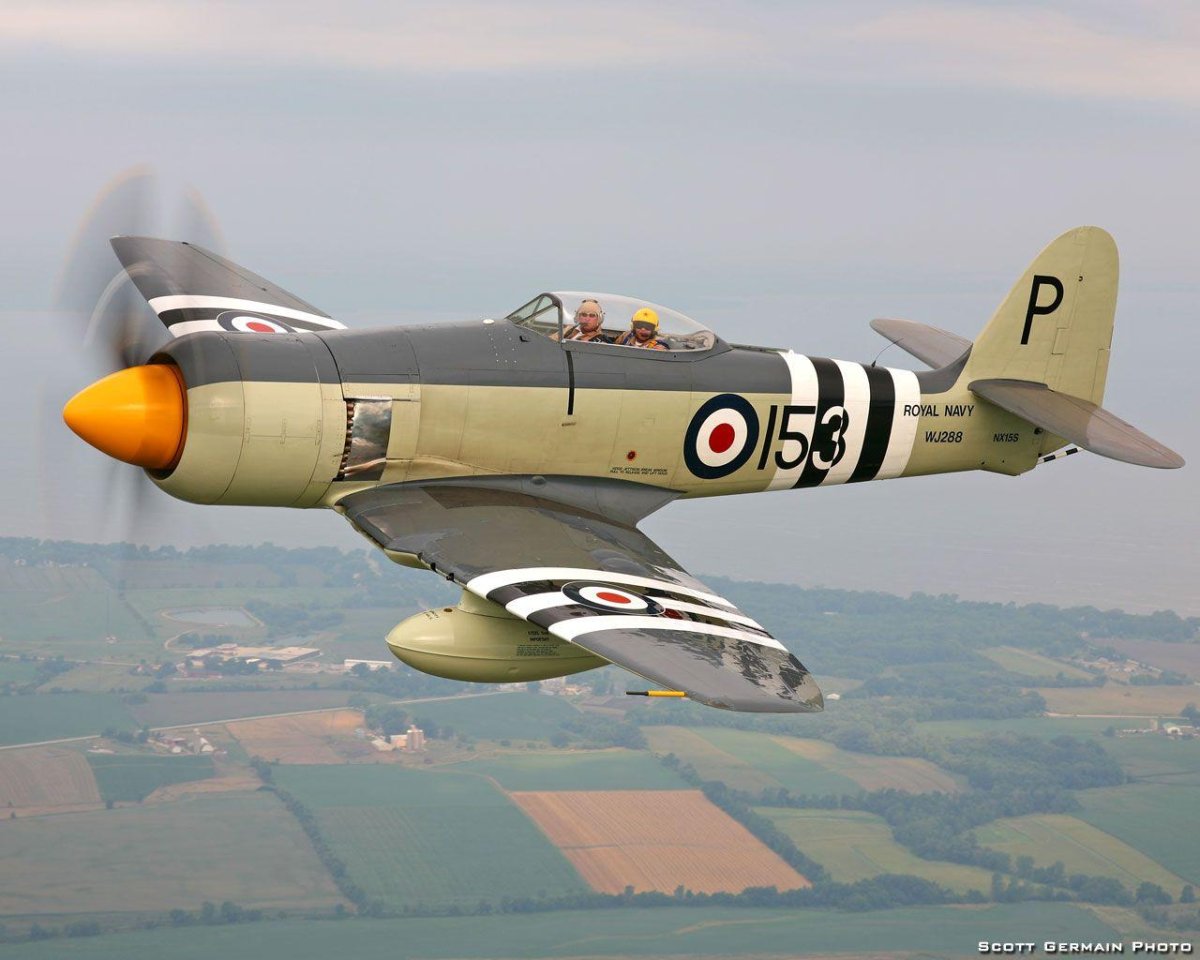 Си Фьюри самолет