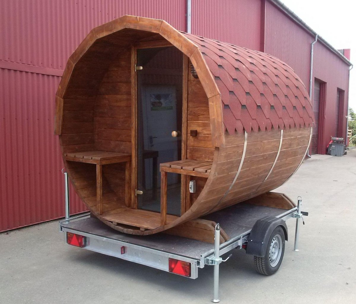 Баня бочка передвижная