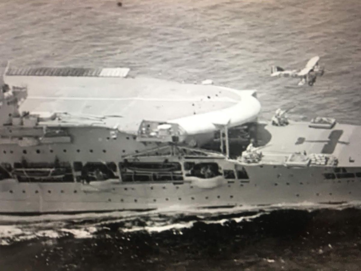 Авианосец Корейджес