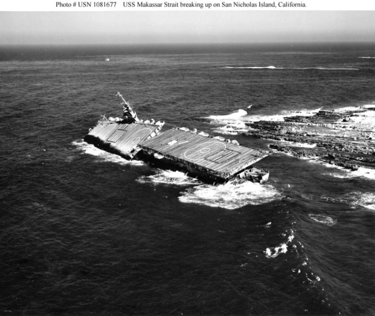 Гибель авианосца «глориес»