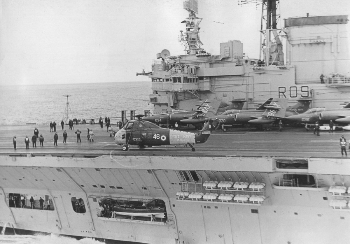 Авианосец АРК Ройал 1955