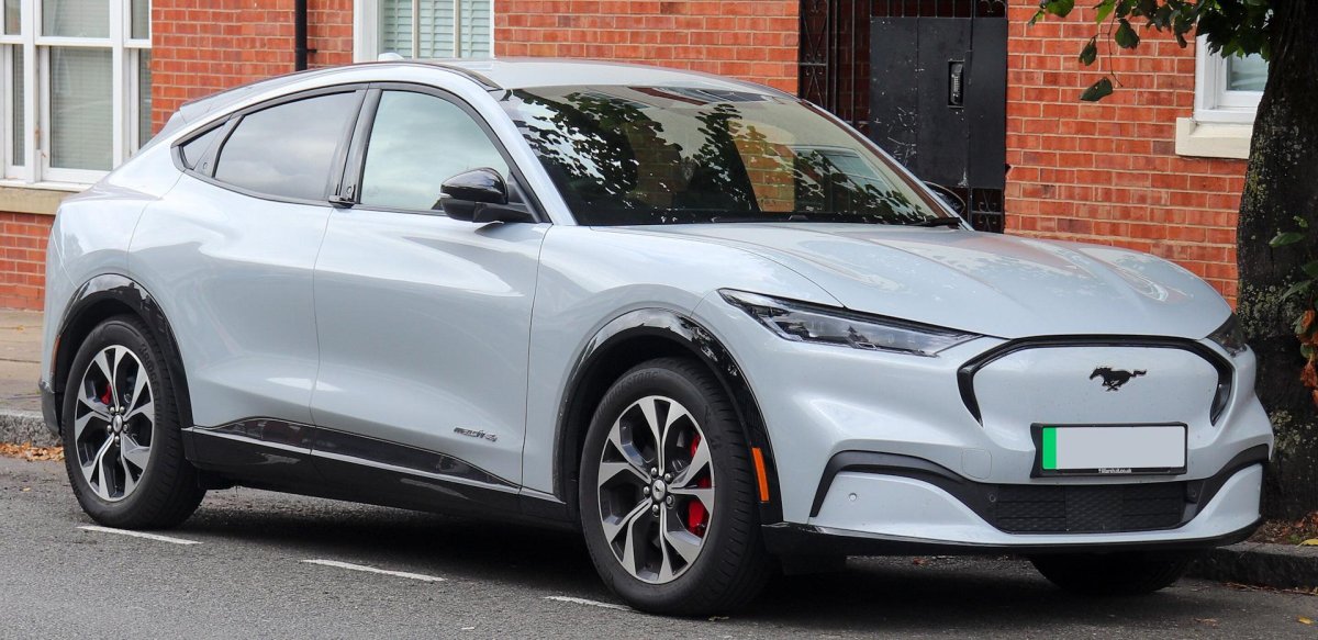 Ford Mustang Mach-e Standard range