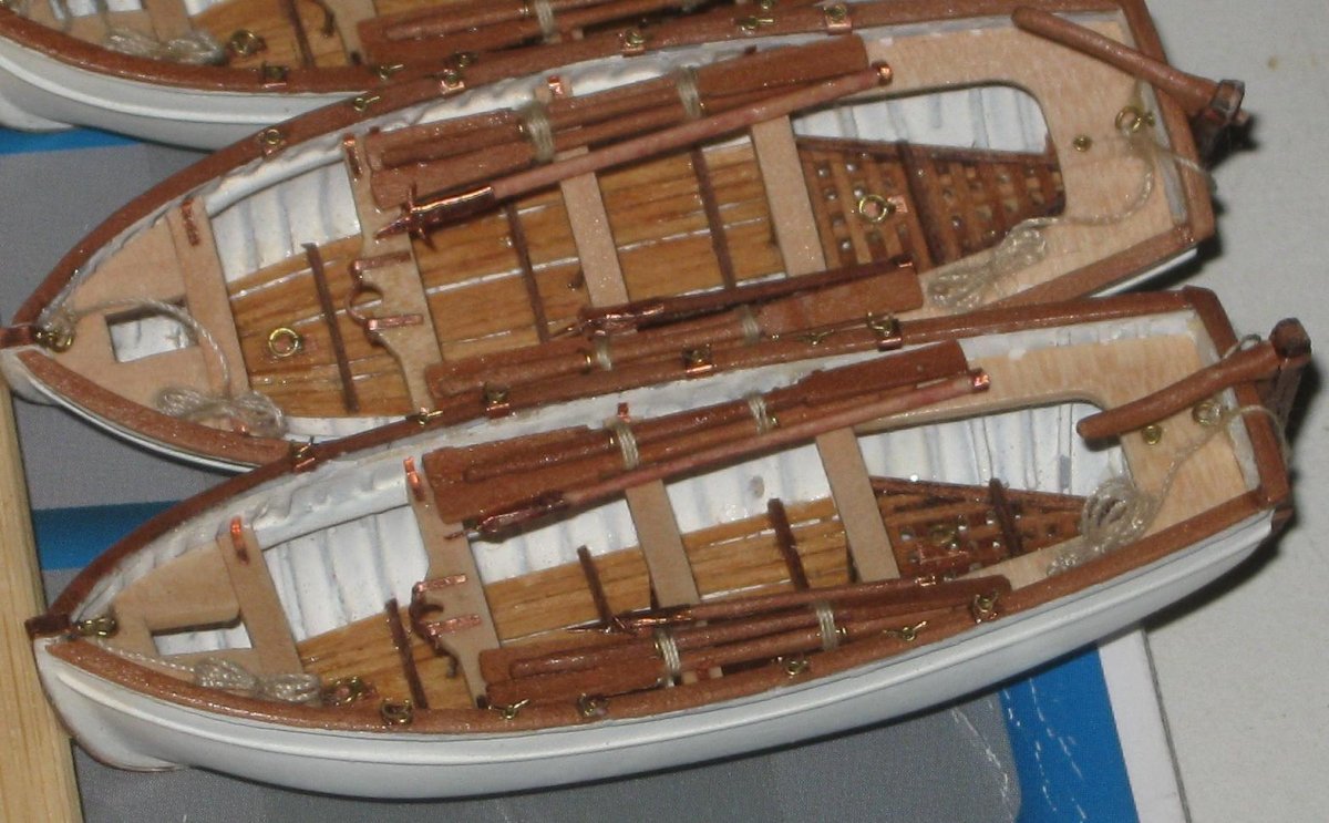 Шлюпка фото