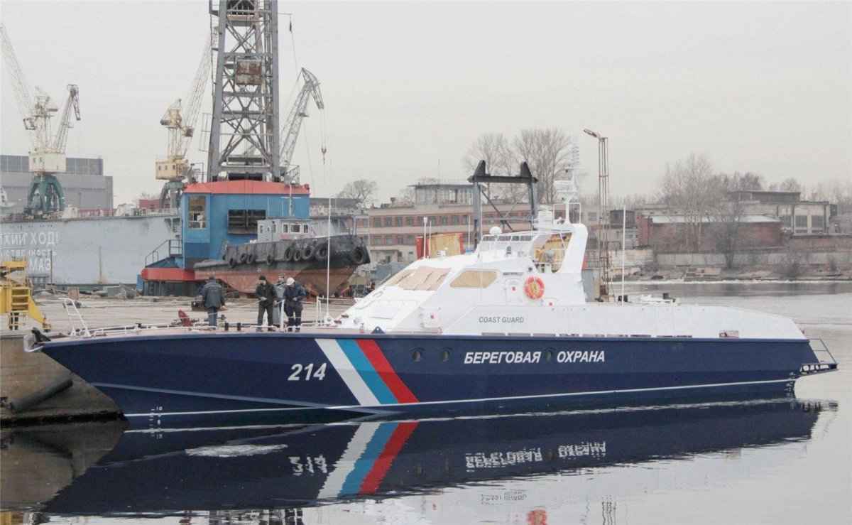 Катер 12200 Соболь