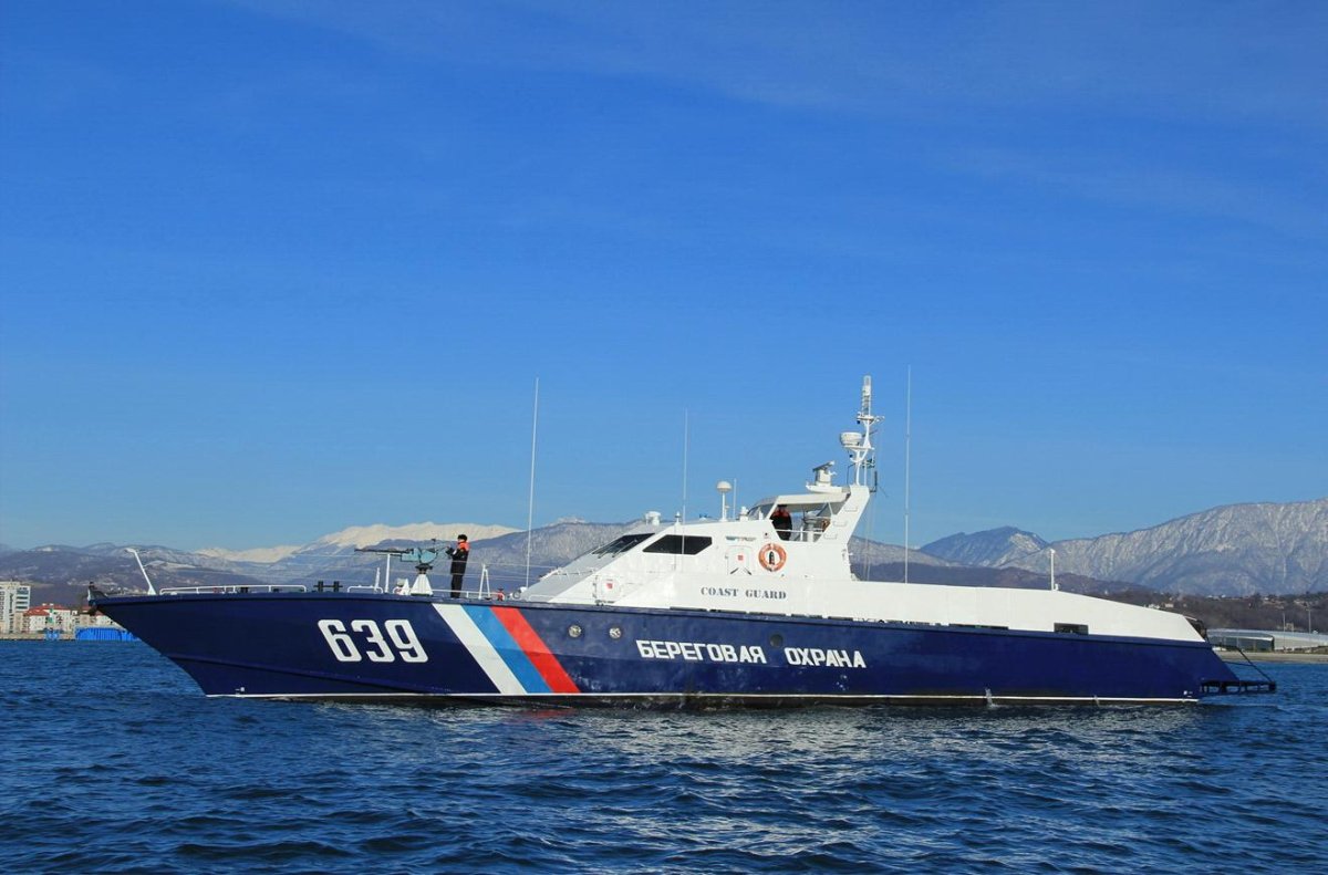 Катер 12200 Соболь