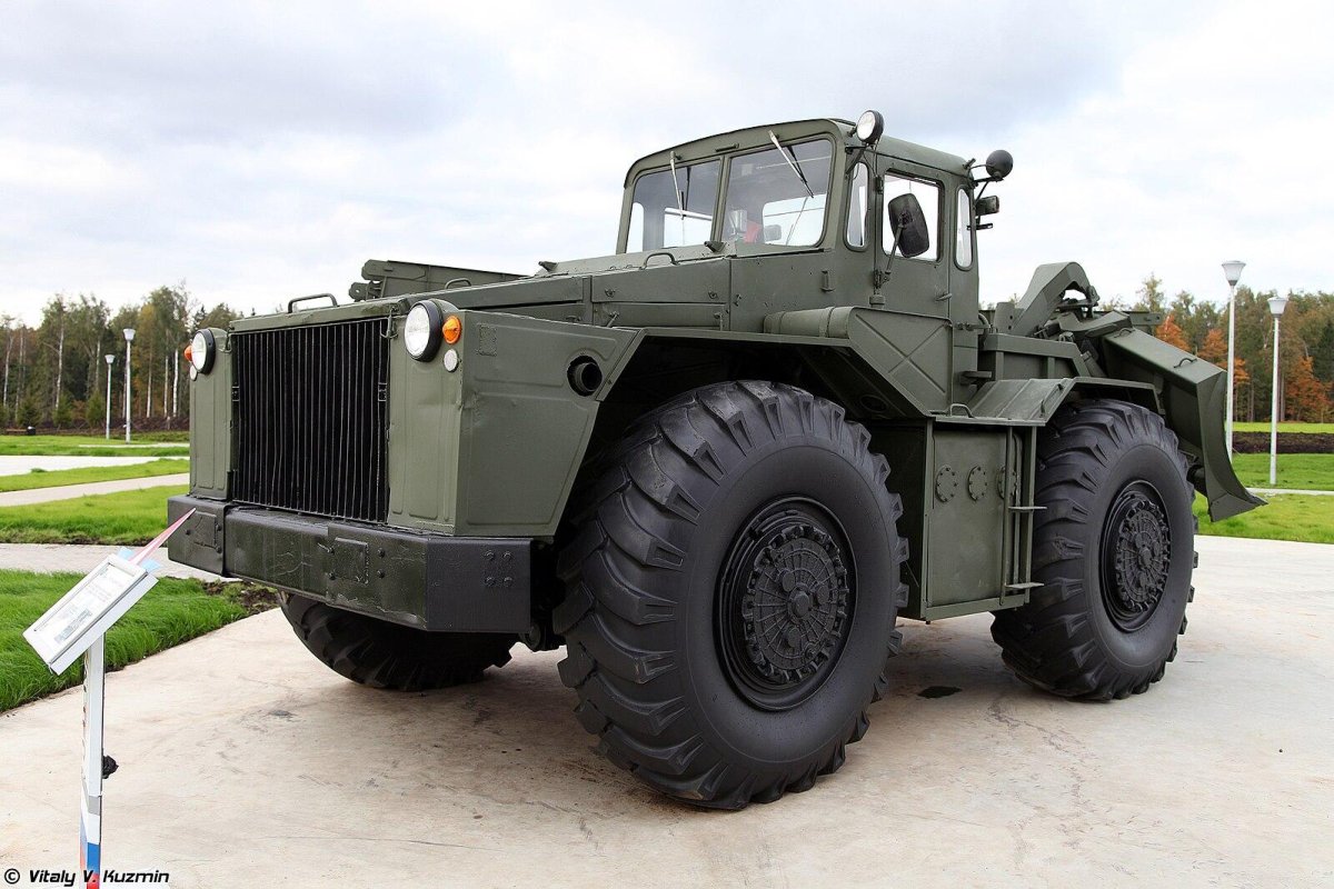 МАЗ 538