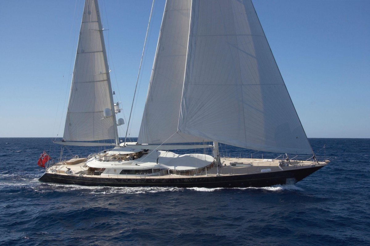 Perini Navi 40 m Yacht