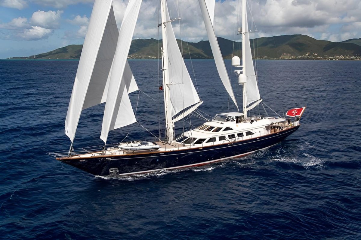 Perini Navi моторная яхта