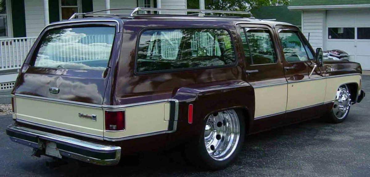 Chevrolet Suburban 1979