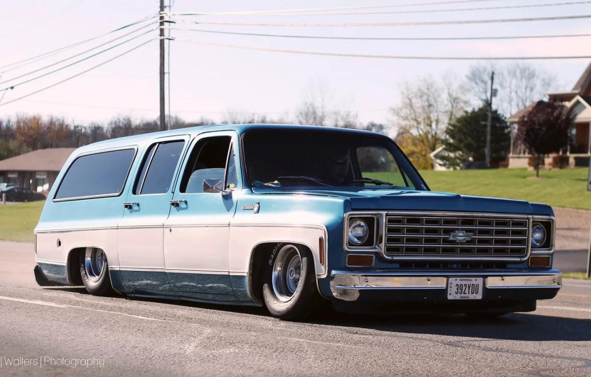 Chevrolet Suburban 1985