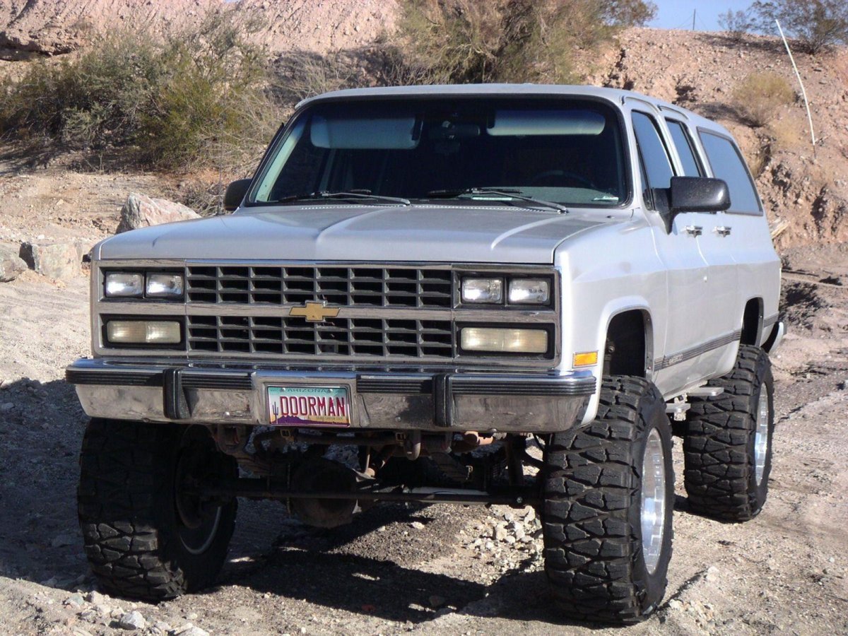 Chevrolet Suburban Offroad