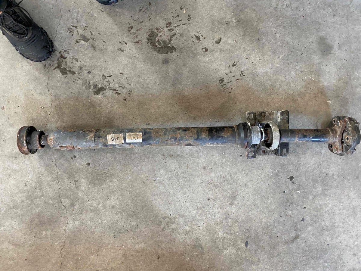 Карданный вал Фольксваген Туарег