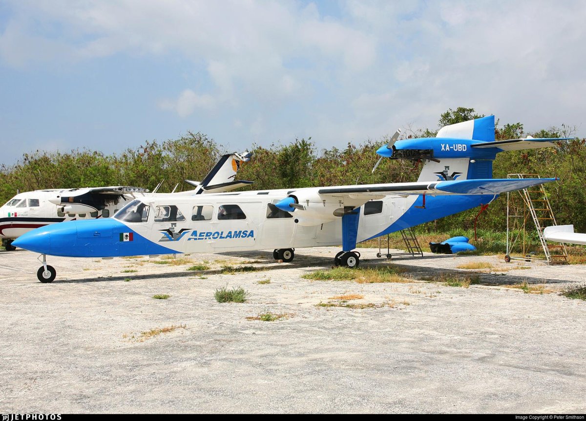 Самолёт Trislander BN-2a