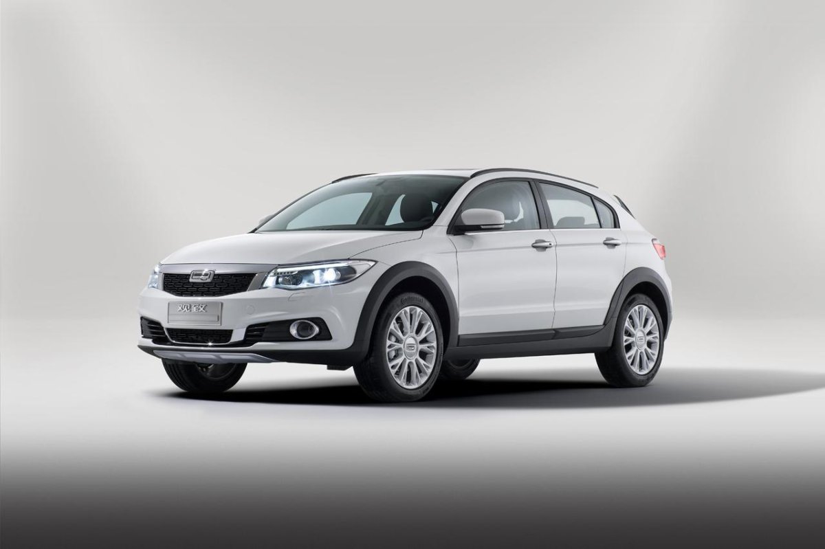 Qoros 3 City SUV