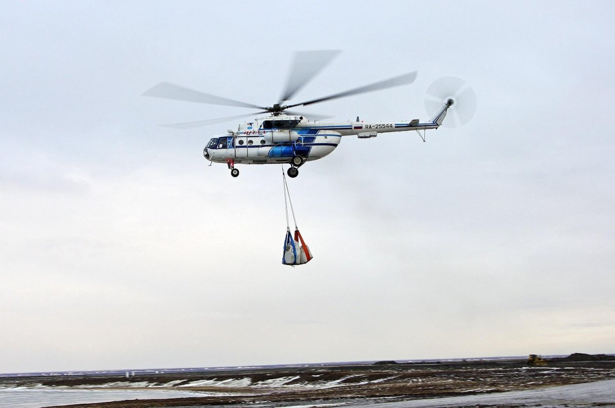 Ми-8 вертолёт