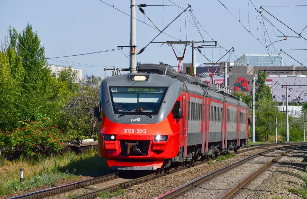 Электричка эп3д