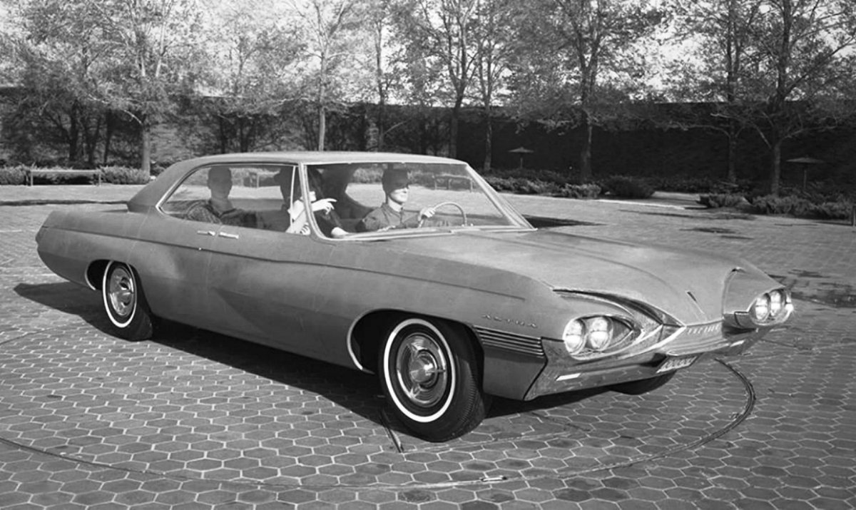 Pontiac 1961