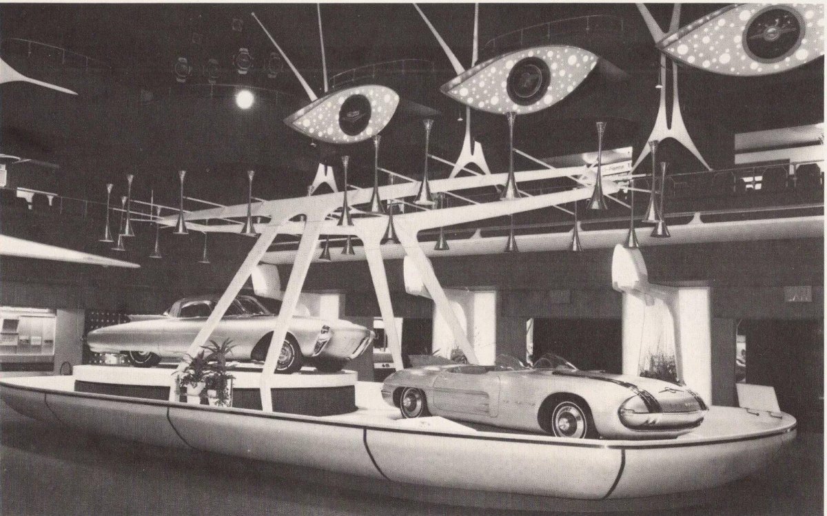 Pontiac Club de mer 1956