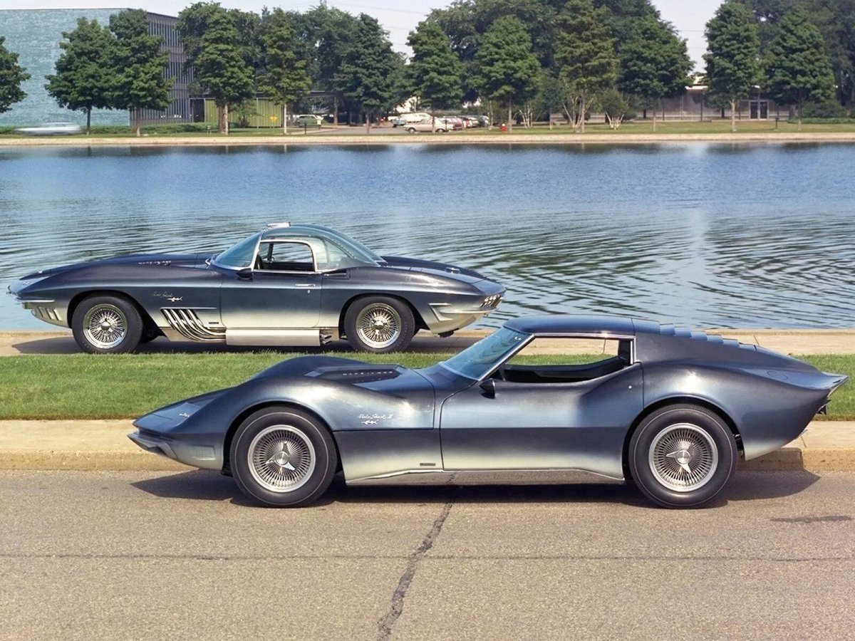 Chevrolet Corvette Mako Shark 1961