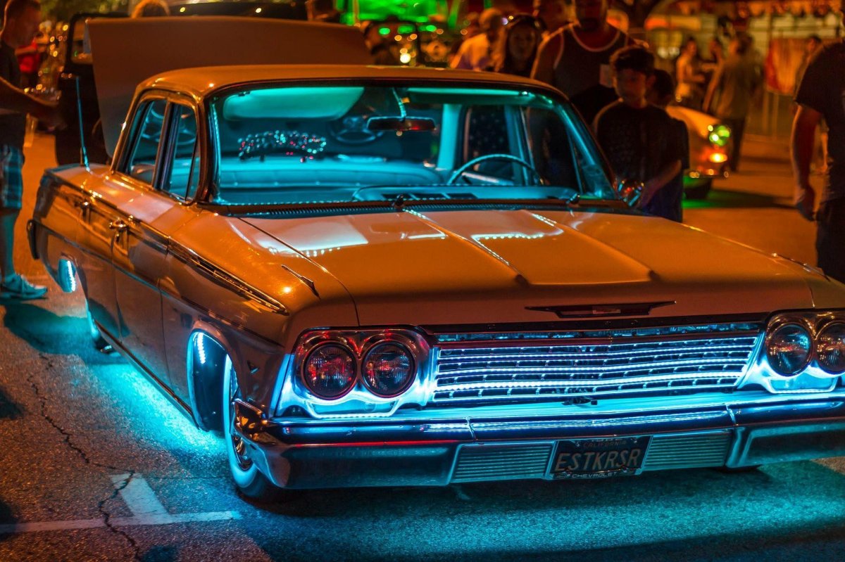 Лоурайдер с подсветкой