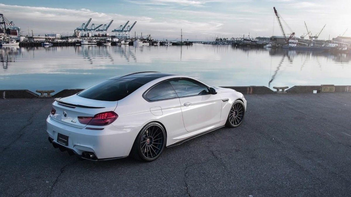 BMW m6 белая