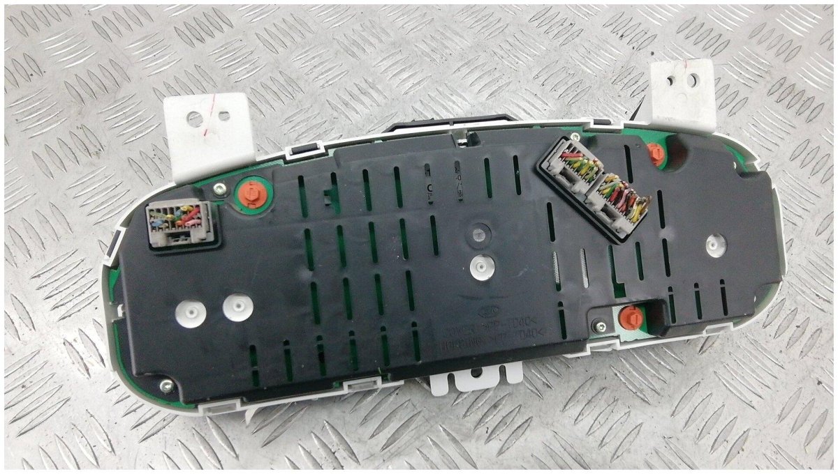 Панель приборов Киа СИД 2008