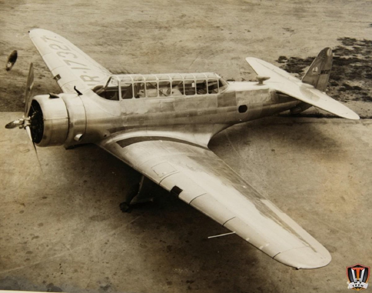 «Валти» (Vultee v-11)