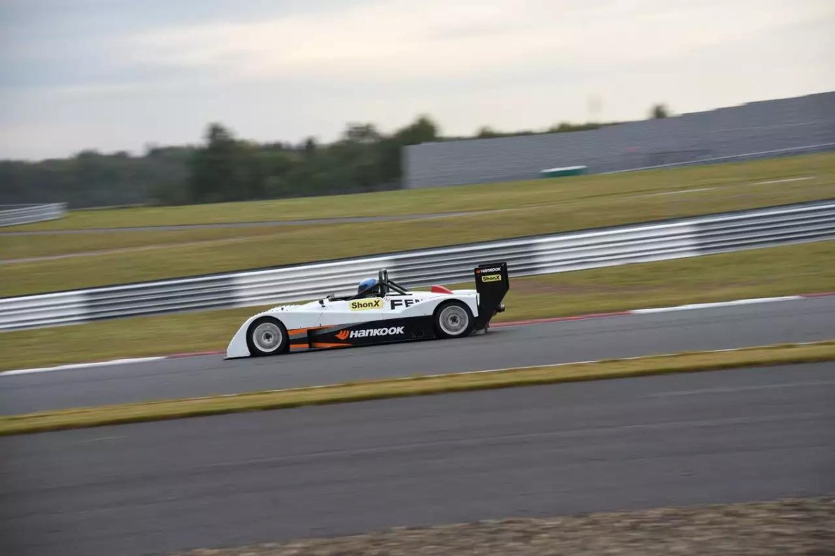 Спортпрототип Fenix