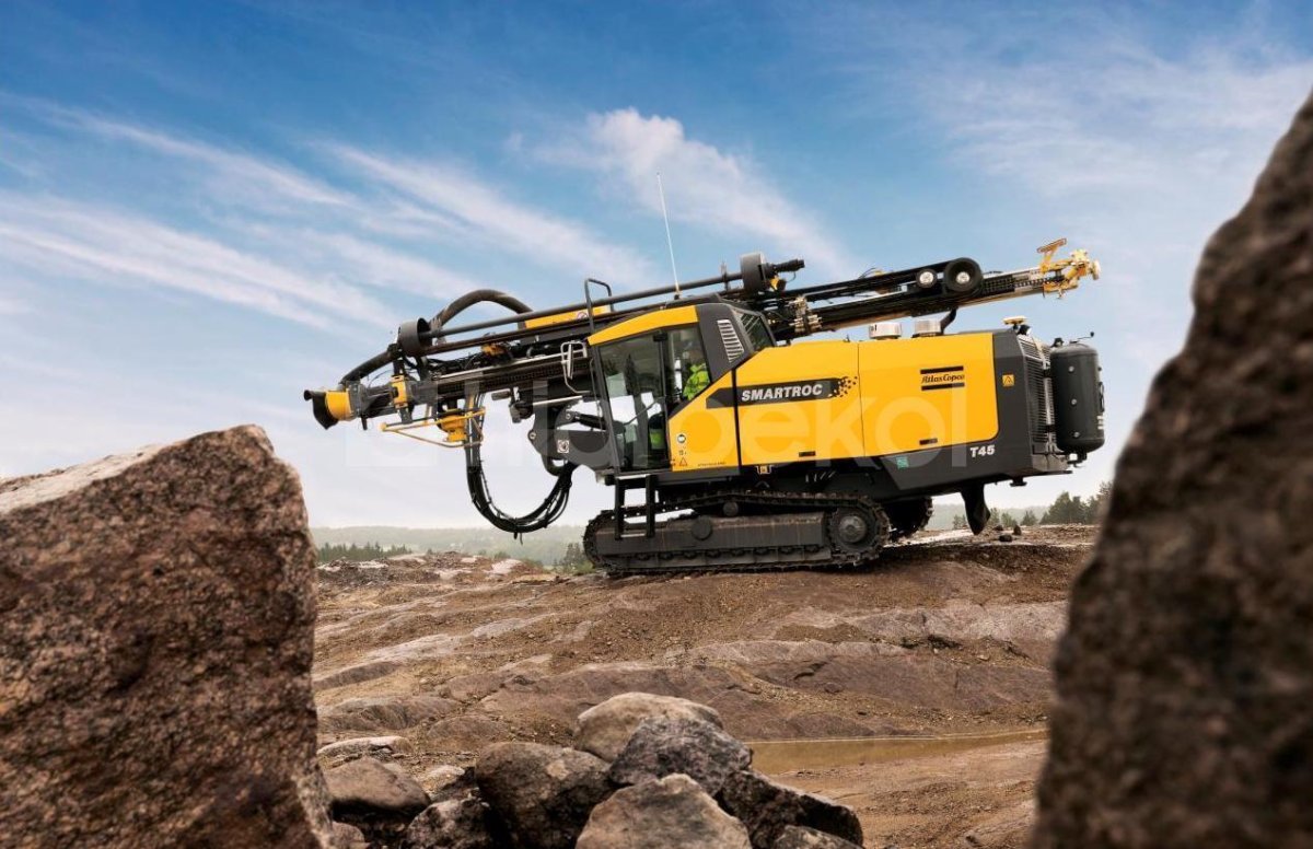 Буровая машина атлас Копко