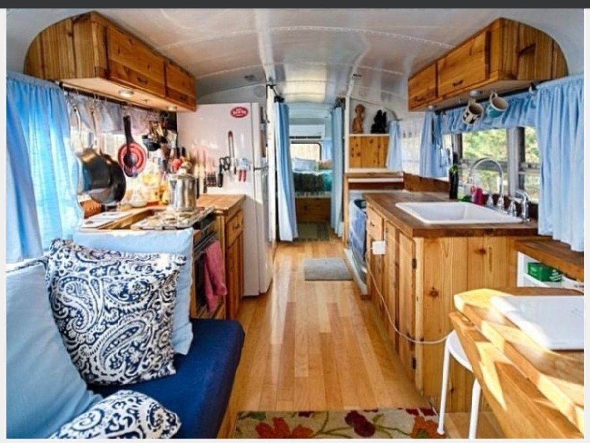 Тини Хаус автодом