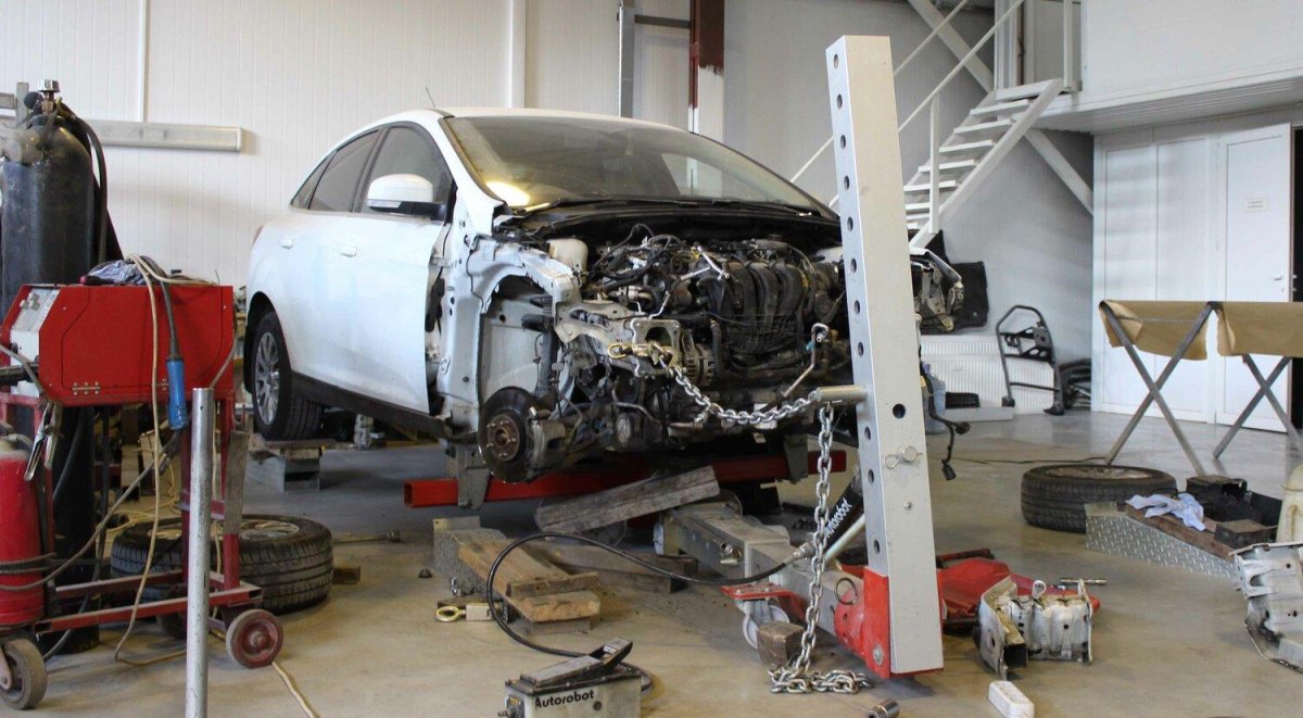 Автомобиль на стапеле