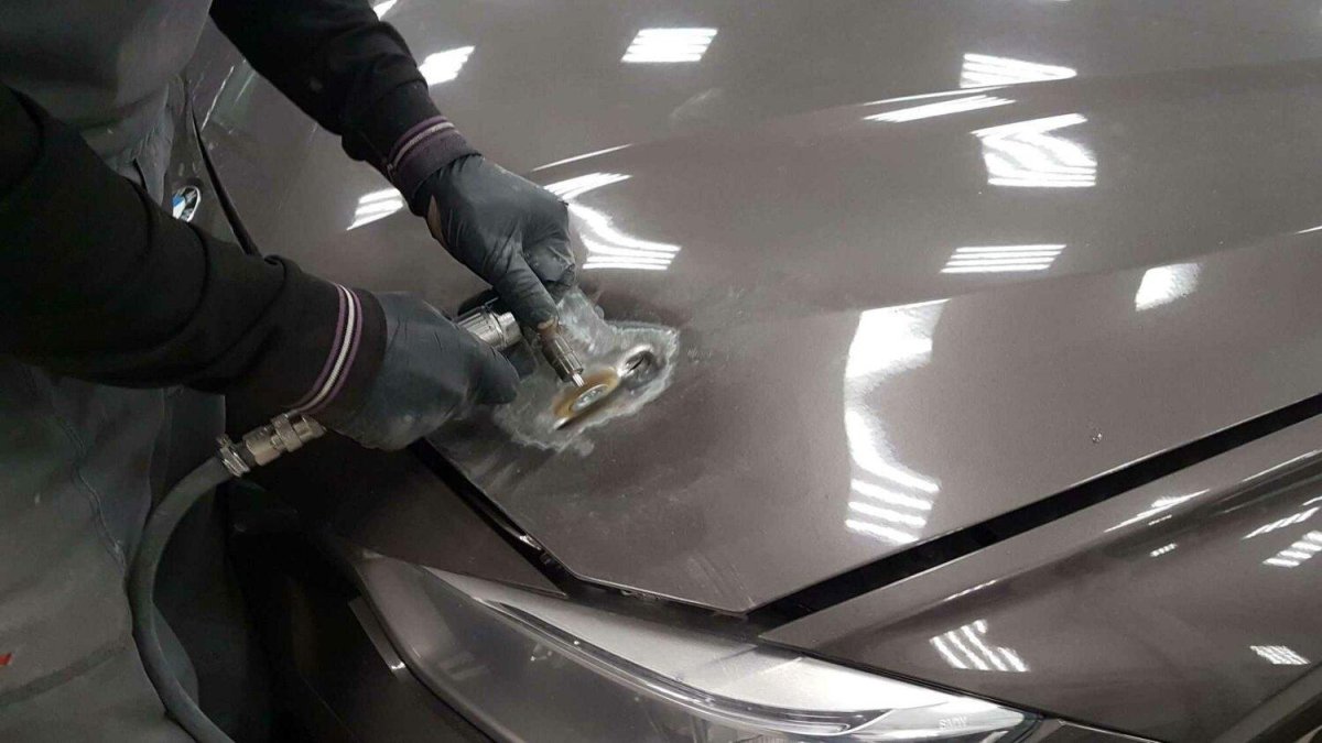 Рихтовка капота