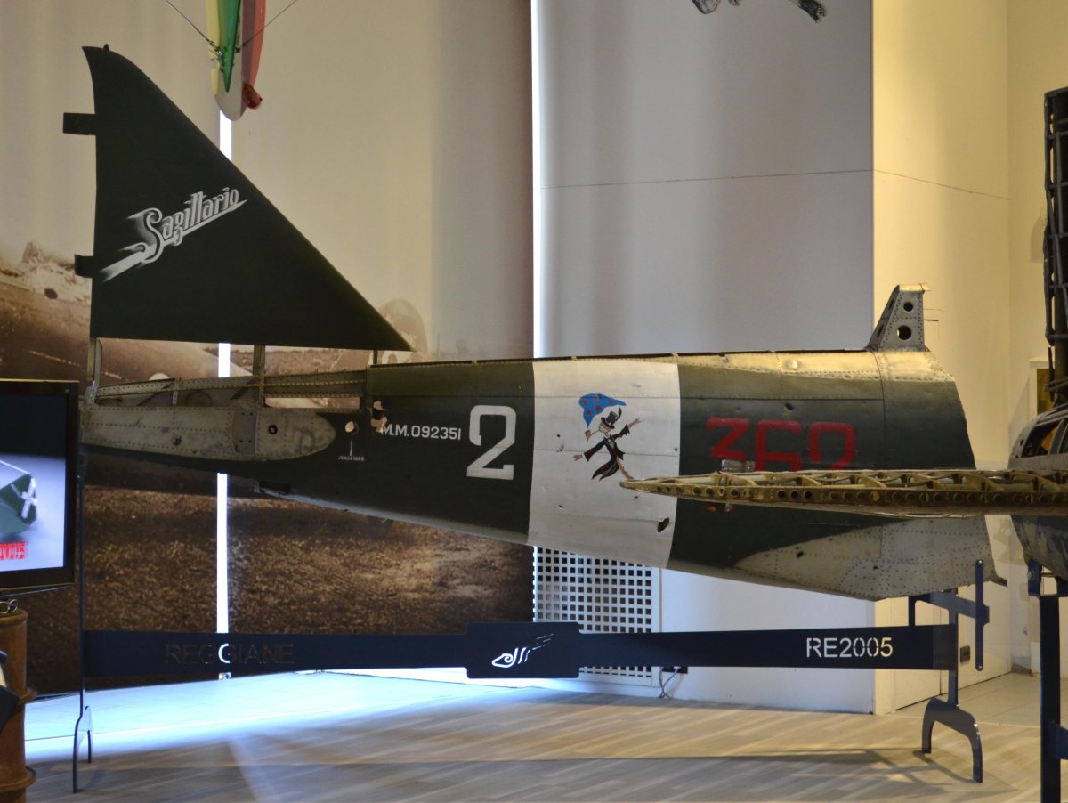 Re 2005 самолет