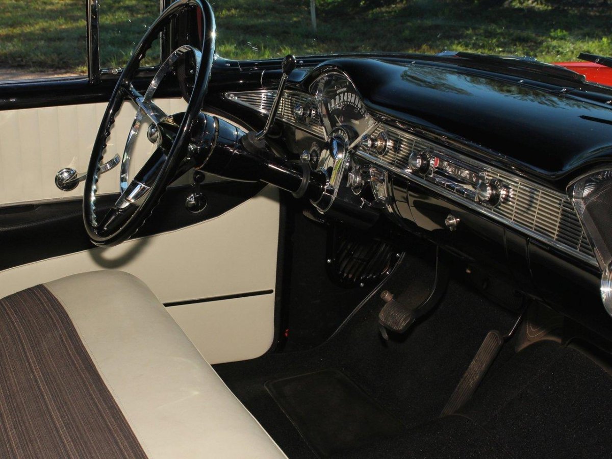 Chevrolet Bel Air 1955 салон