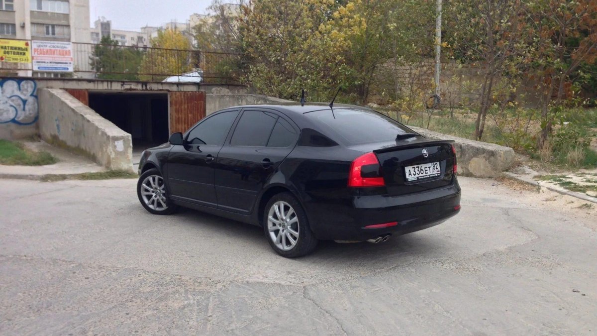 Skoda Octavia a6 черная