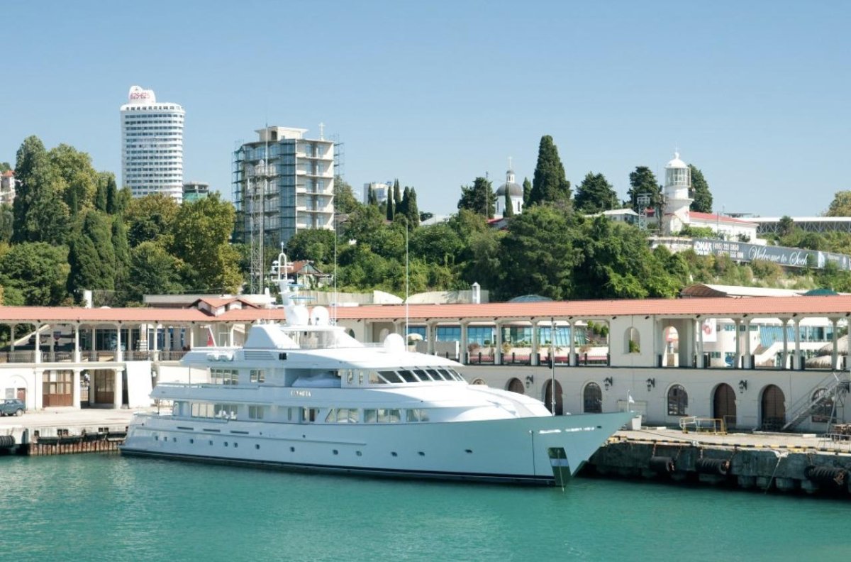 Яхта Олимпия