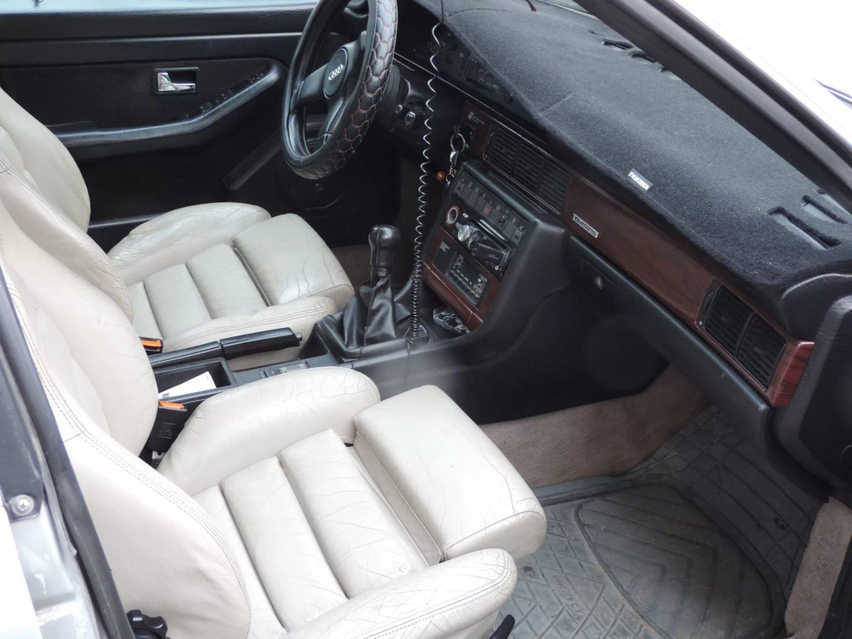 Audi 100 c4 avant quattro салон
