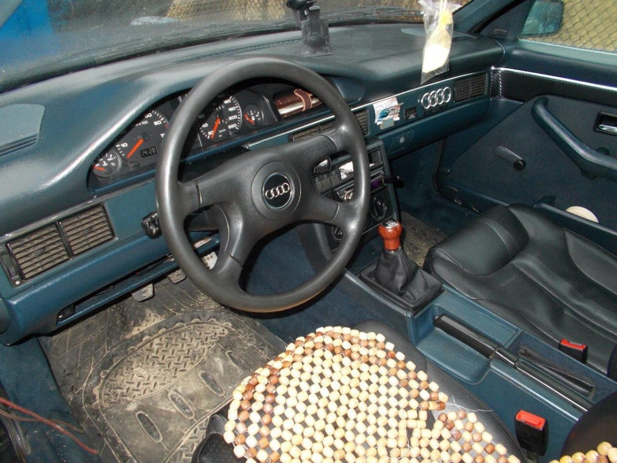 Ауди 100 с3 салон