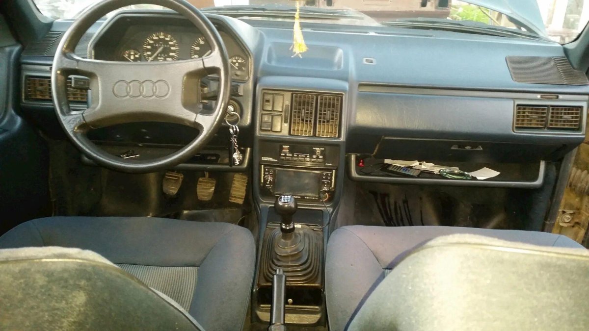Ауди 100 с3 салон дорестайл