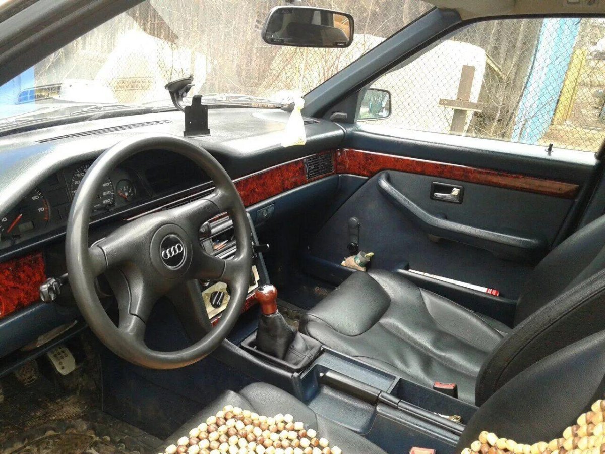 Ауди 100 с3 салон