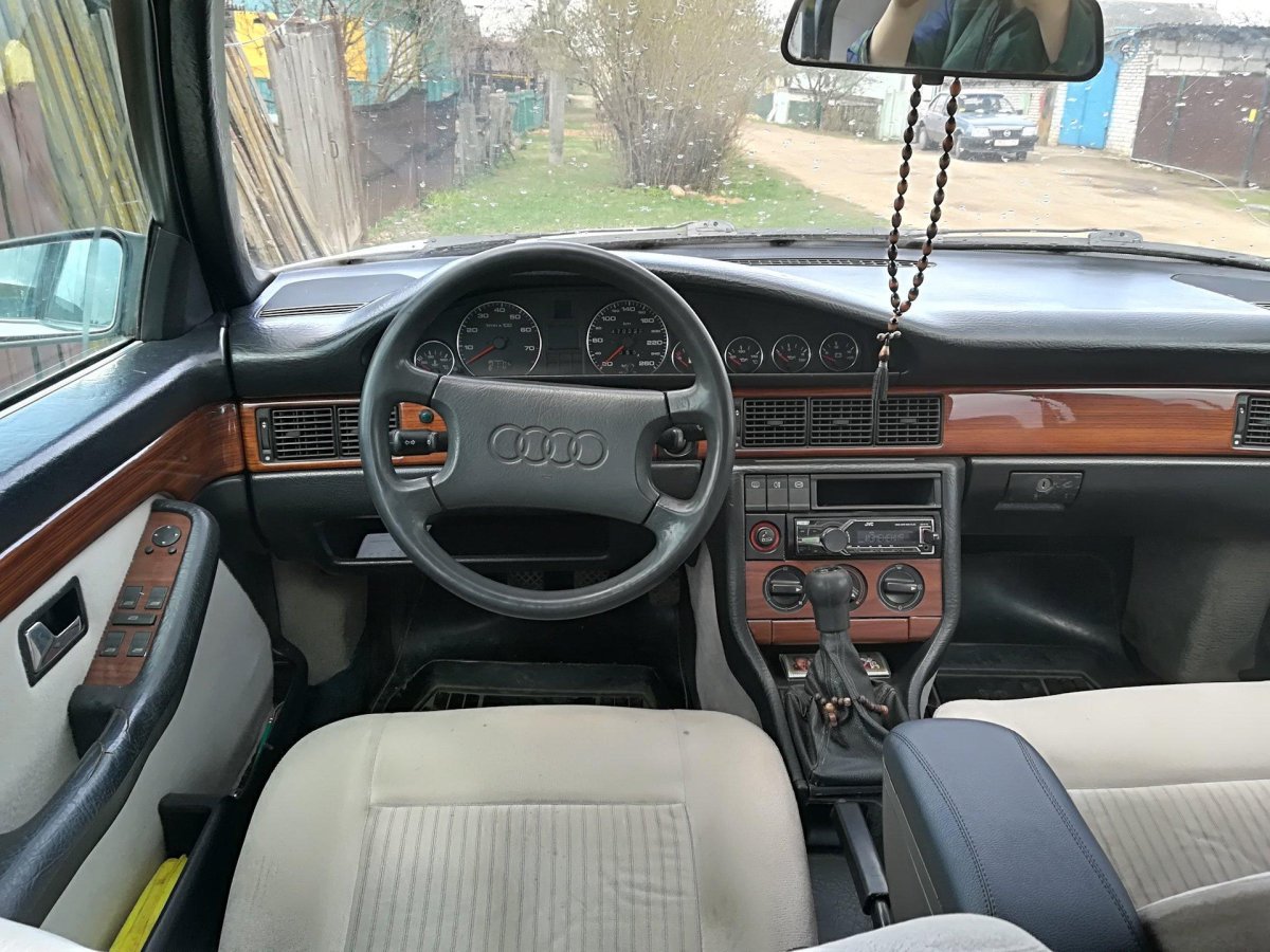 Ауди 100 с3 салон