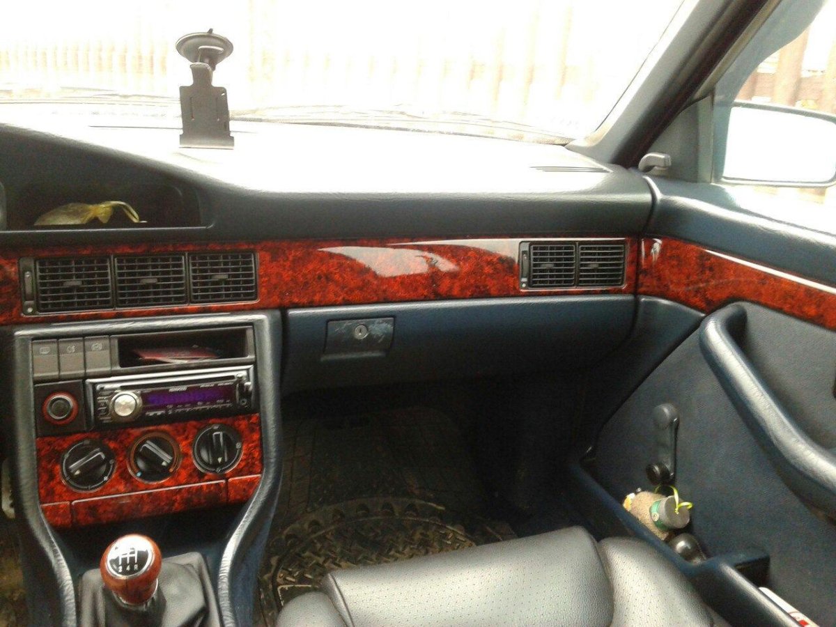 Ауди 100 с3 44 салон