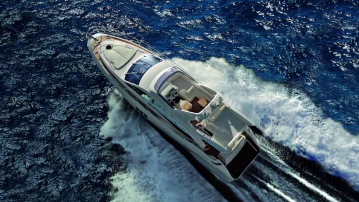 Azimut 58