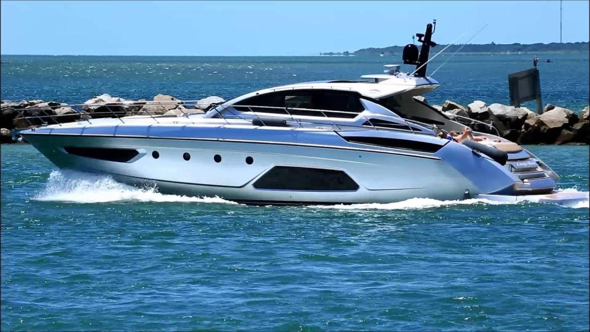 Azimut Atlantis 58