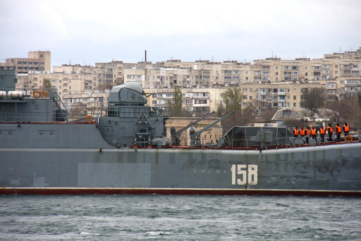 БДК Цезарь Куников экипаж